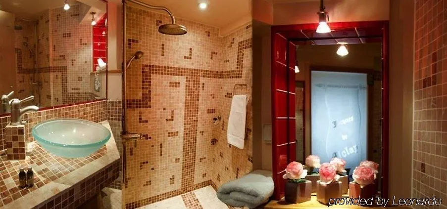Jacques De Molay Hotel 3*
