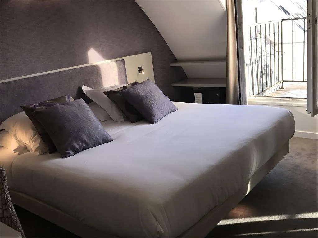 Hotel Jacques De Molay París